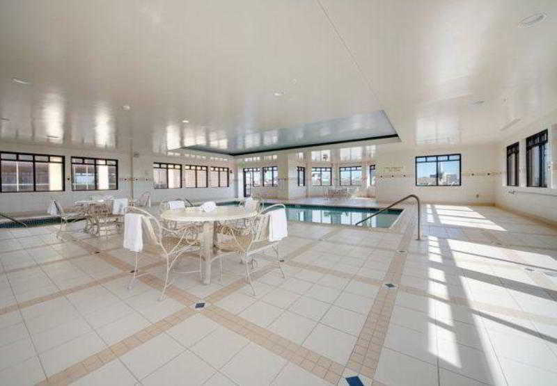 Courtyard By Marriott Norfolk Downtown Hotel Екстериор снимка