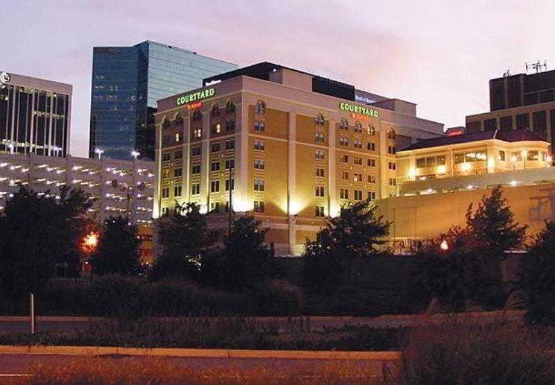 Courtyard By Marriott Norfolk Downtown Hotel Екстериор снимка